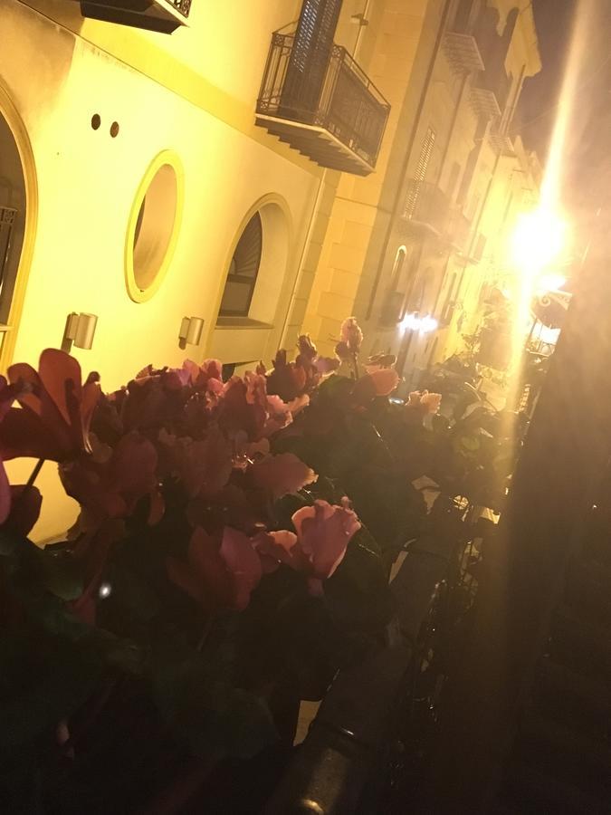 Ferienwohnung Ai Carrettieri Della Cattedrale Palermo Exterior foto