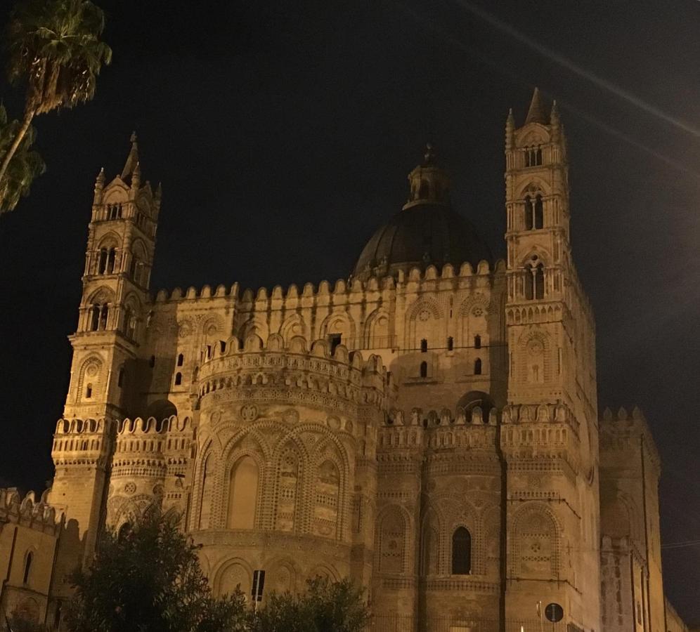 Ferienwohnung Ai Carrettieri Della Cattedrale Palermo Zimmer foto