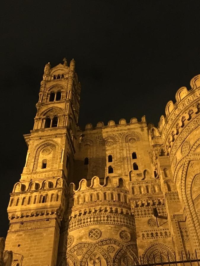 Ferienwohnung Ai Carrettieri Della Cattedrale Palermo Zimmer foto